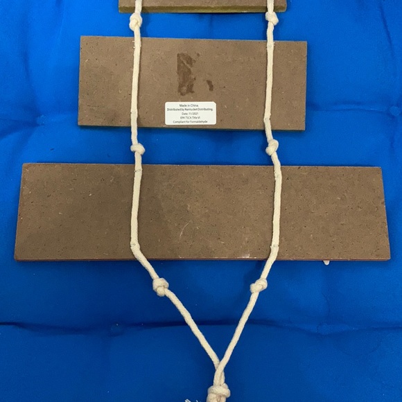 Christmas Tree Shop Beach Themed Decoration Ocean Beach Relax One In Stock - Picture 9 of 12